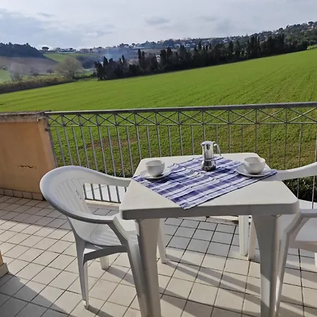 R12 Delizioso Con Giardino E Posto Apartment Marcelli