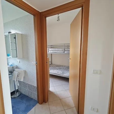 R12 Delizioso Con Giardino E Posto *