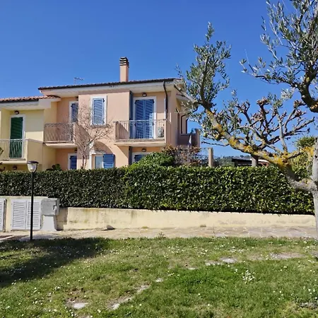 R12 Delizioso Con Giardino E Posto * Marcelli