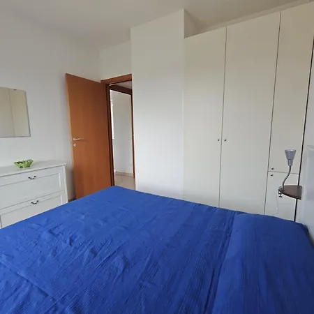 R12 Delizioso Con Giardino E Posto *