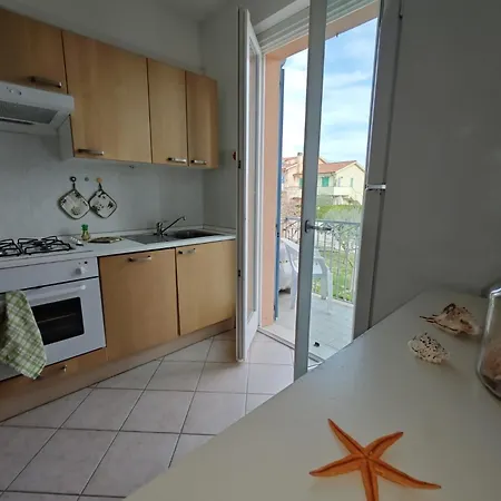 Апартаменты R12 Delizioso Con Giardino E Posto Марчелли
